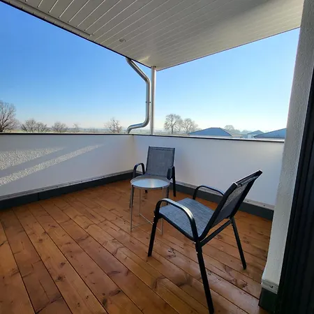 Nia Mit Sauna Und Whirlpool Apartment