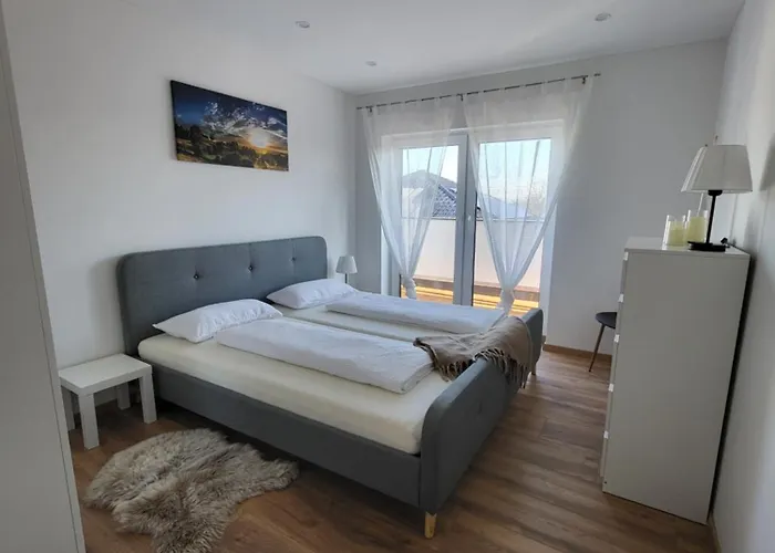 Nia Mit Sauna Und Whirlpool